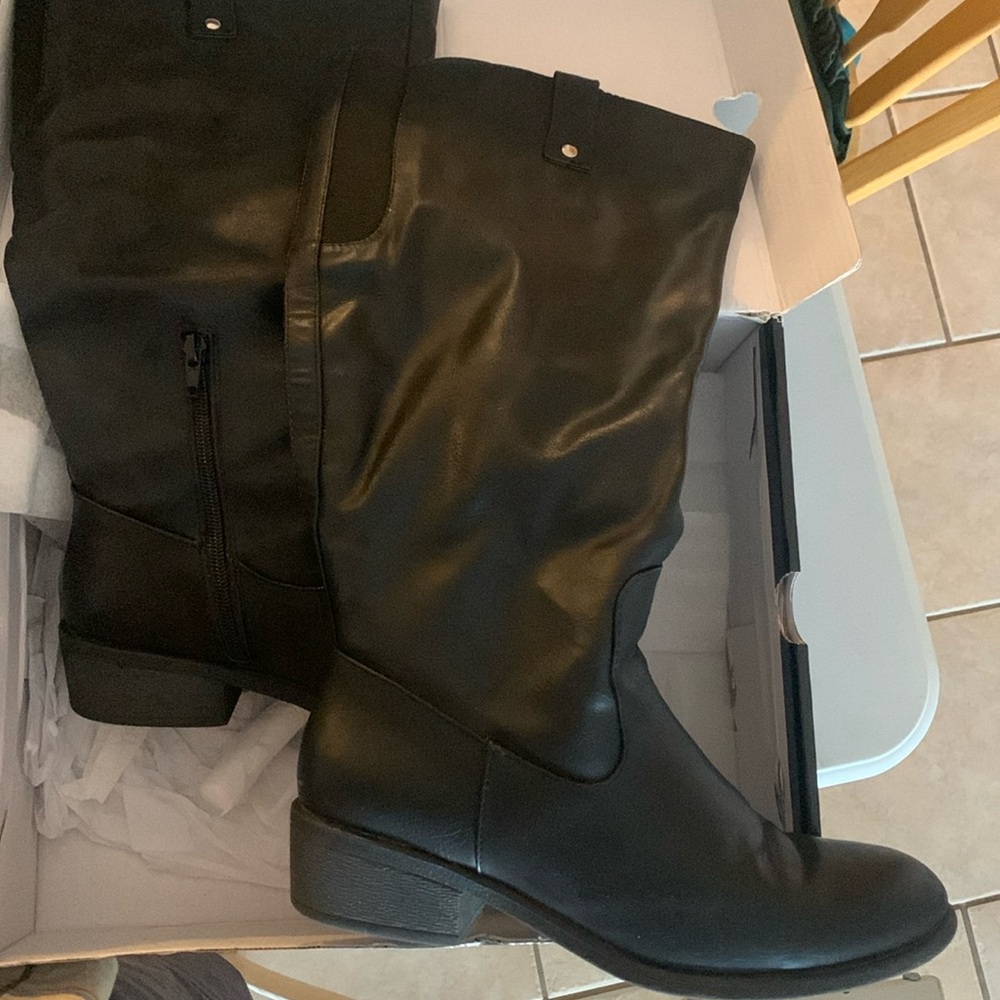 Pink and pepper women’s calf high boots